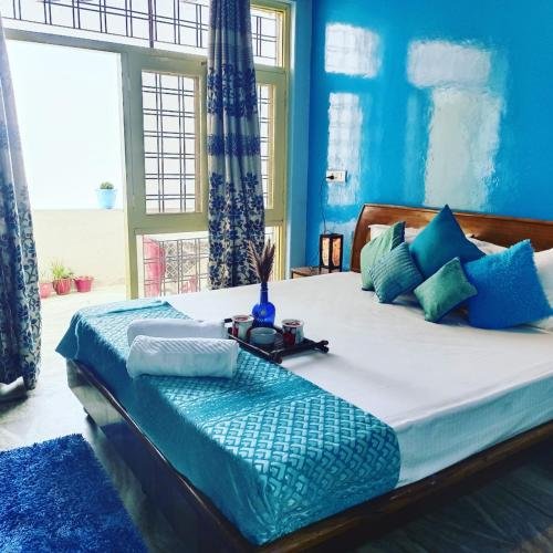 Basic Room at Hotel Shiv Palace New Tehri